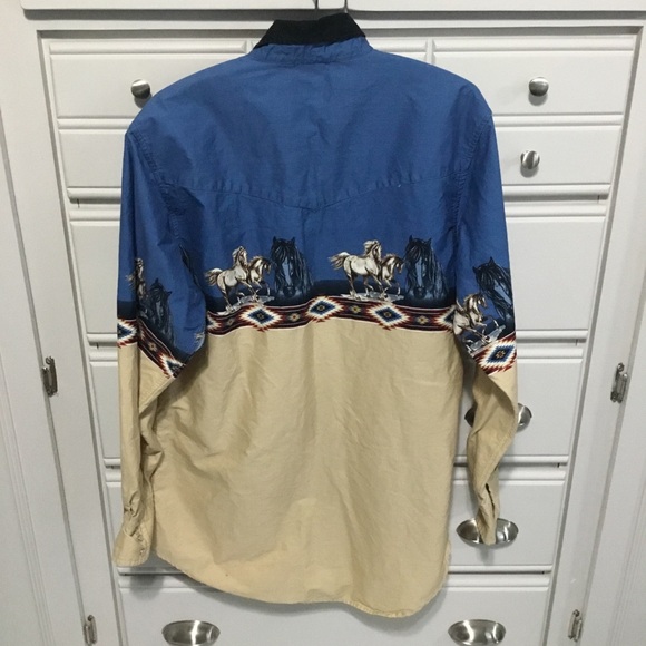 Vintage CUMBERLAND OUTFITTERS Western Horse Pearl Snap Button Long Sleev… - Picture 2 of 13